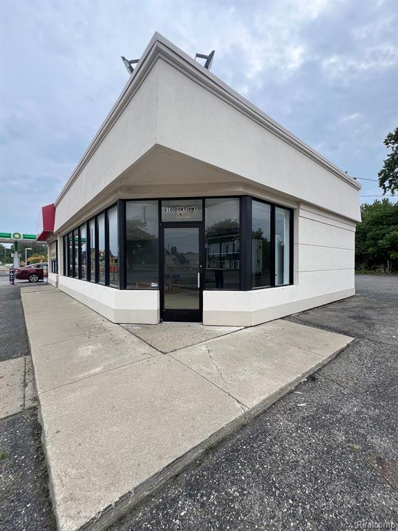 810 S DORT, Flint, MI 48503 — Photo 7