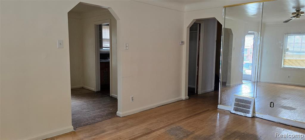 5937 Radnor Street, Detroit, MI 48224 — Photo 10