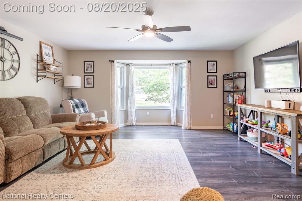 9275 Thendara Boulevard, Clarkston, MI 48348 — Photo 14