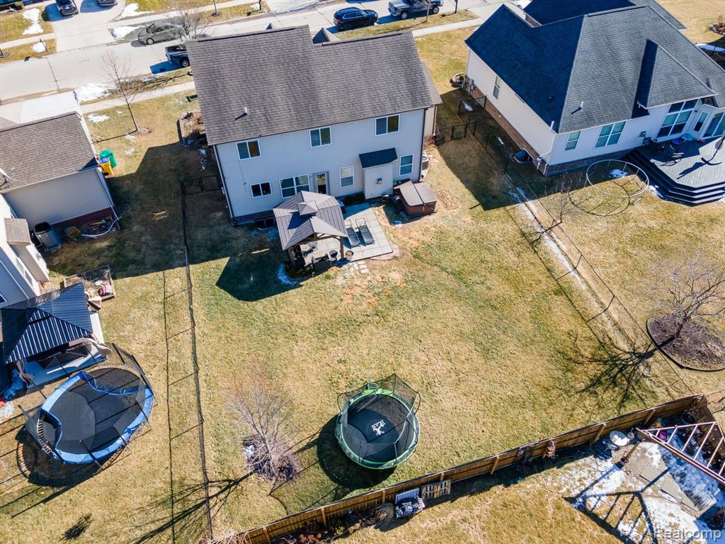 53585 MARY ANN Lane, New Baltimore, MI 48047 — Photo 42