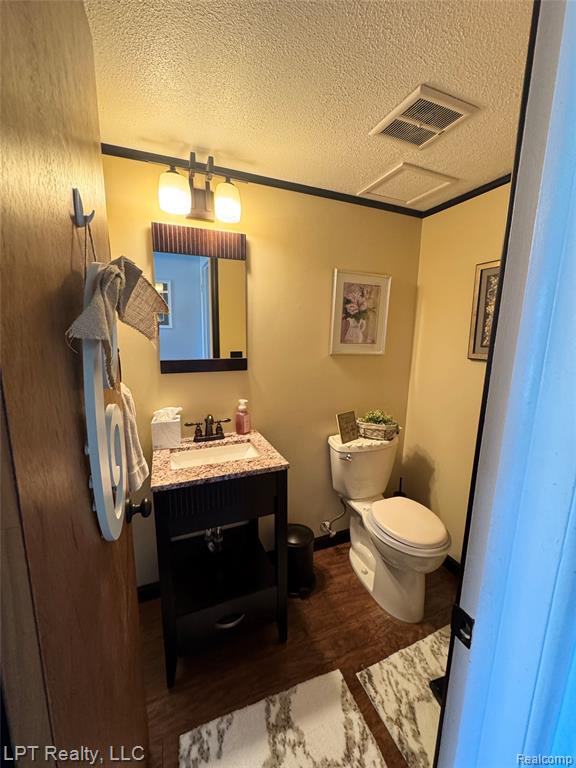 28382 Brookfield Court, Brownstown, MI 48183 — Photo 9