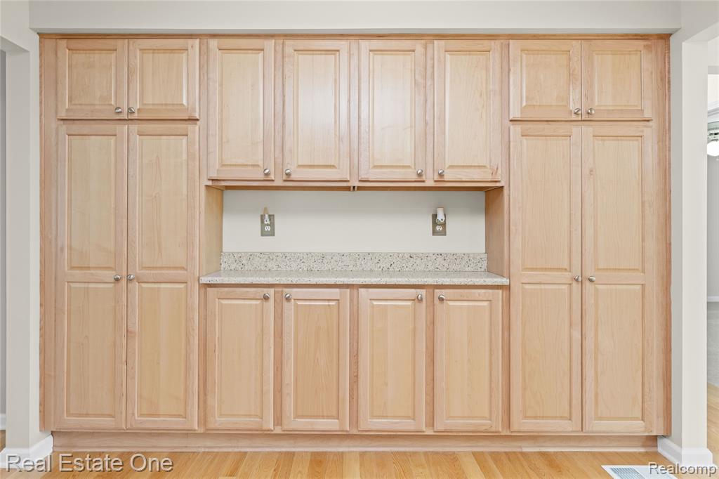 9503 Edward Drive, Brighton, MI 48114 — Photo 25