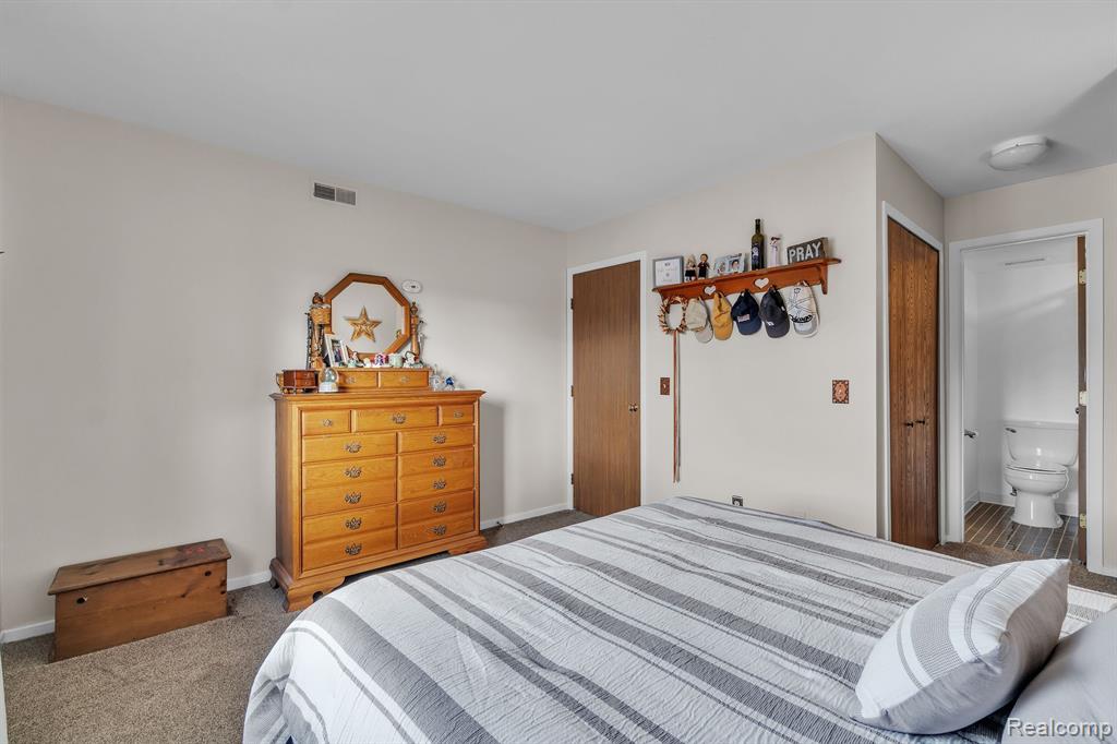 419 WATER TOWER Circle, Brighton, MI 48116 — Photo 21