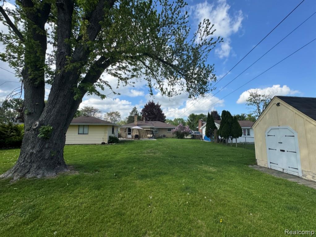 4550 Maeder Street, Shelby Twp, MI 48316 — Photo 41