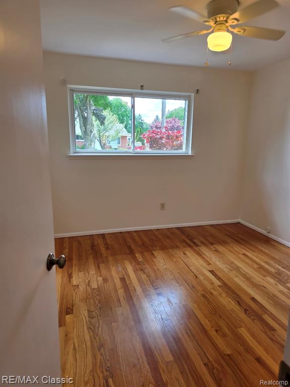25714 Wexford Avenue, Warren, MI 48091 — Photo 15