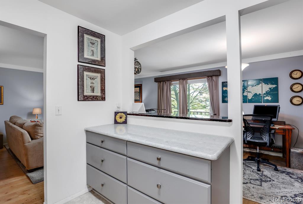 7605 WOODVIEW Street, 4, Westland, MI — Photo 12