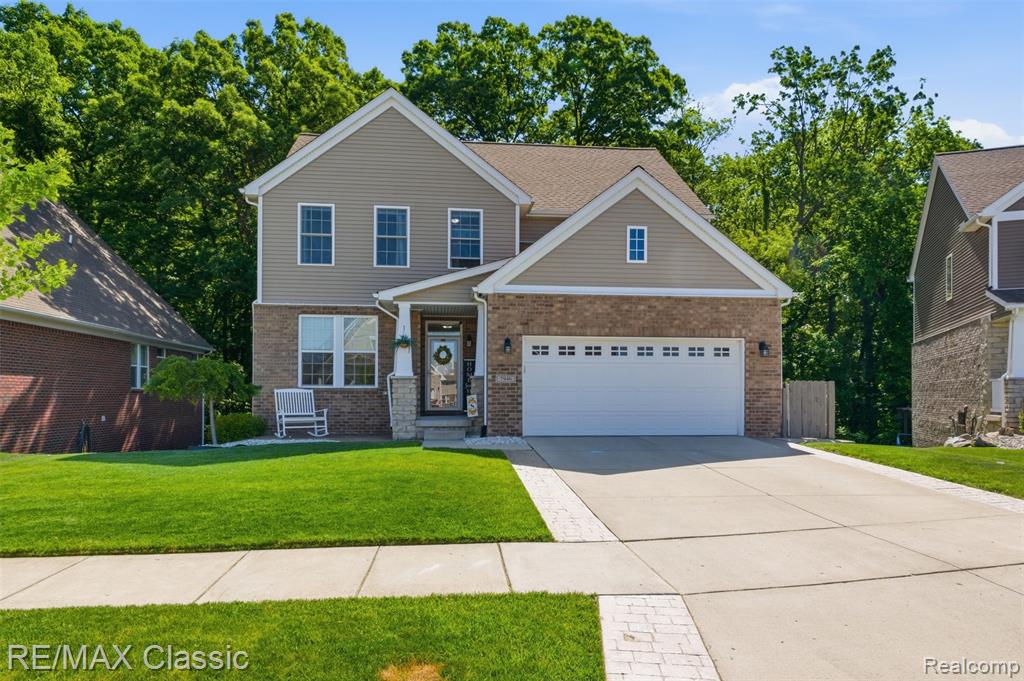 7946 Russell Drive, Westland, MI — front exterior