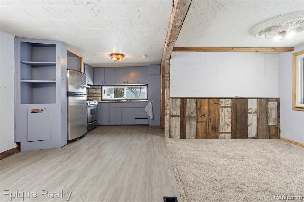 4120 Velma Drive, Fort Gratiot, MI 48059 — Photo 4