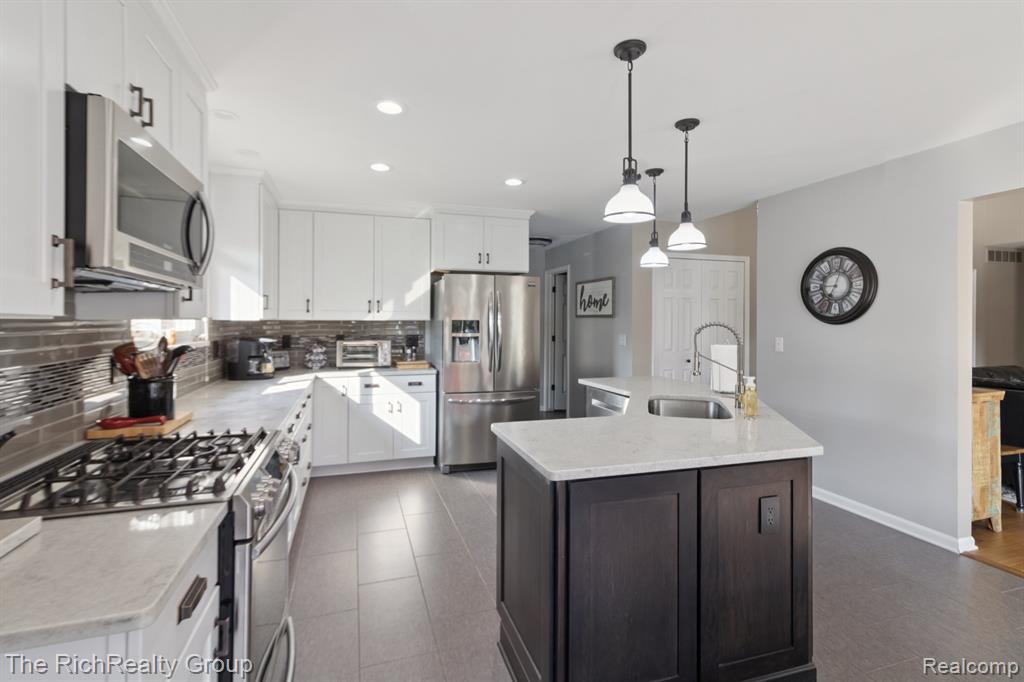 20149 Metzger Dr Drive, Rockwood, MI — Photo 8