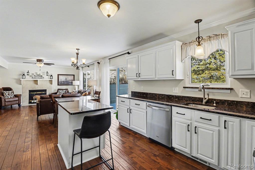 2958 Blue Heron Lane, Wixom, MI 48393 — Photo 18