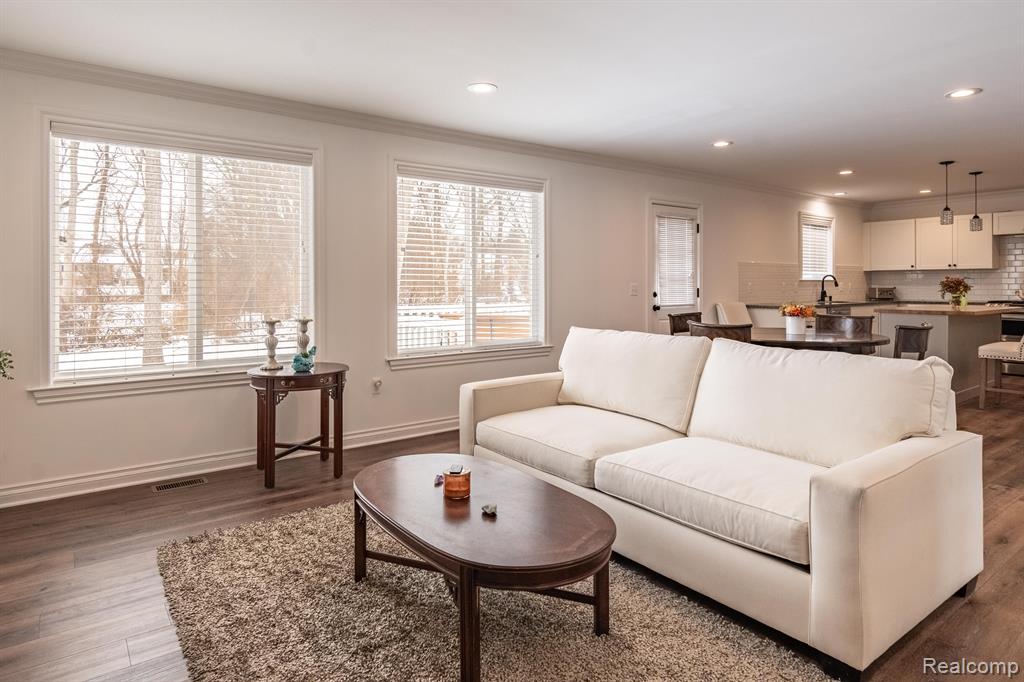 225 MUSSEY Street, Romeo, MI 48065 — Photo 11