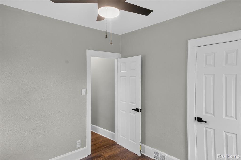 9297 McKinney Street, Detroit, MI 48224 — Photo 22