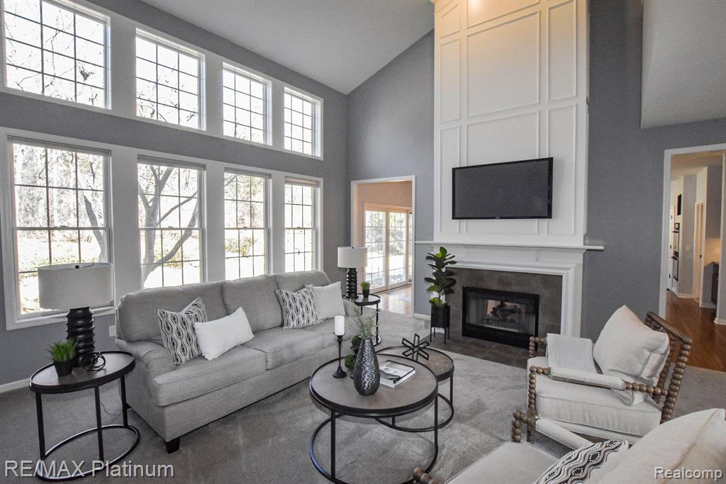 9037 RIDGEFIELD Drive, Brighton, MI 48114 — Photo 10