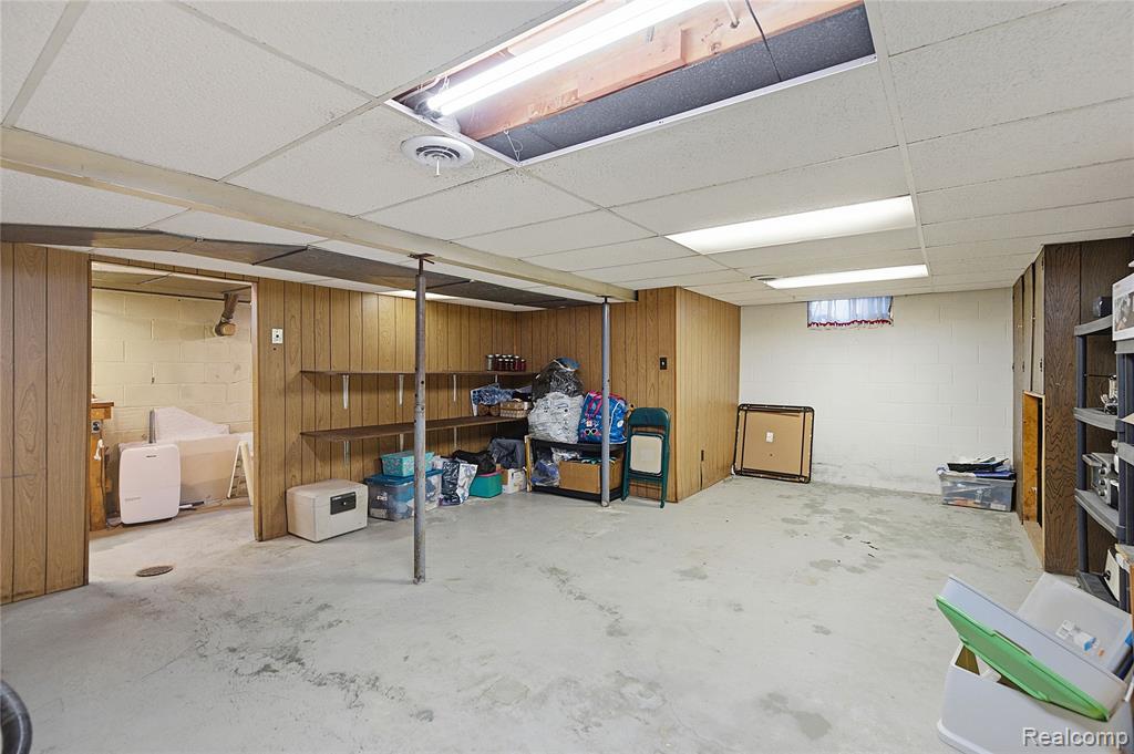 3679 Old Farm Lane, Fort Gratiot, MI 48059 — Photo 28
