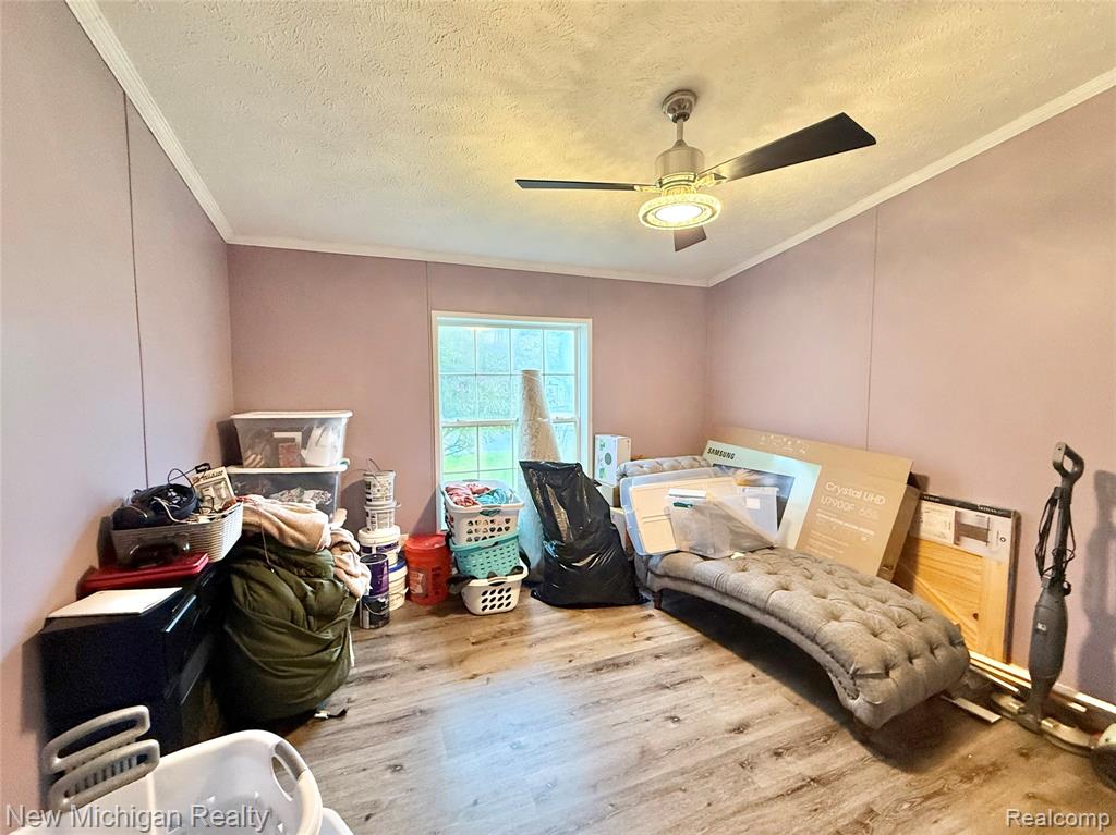 2245 Webber Avenue, Burton, MI 48529 — Photo 21