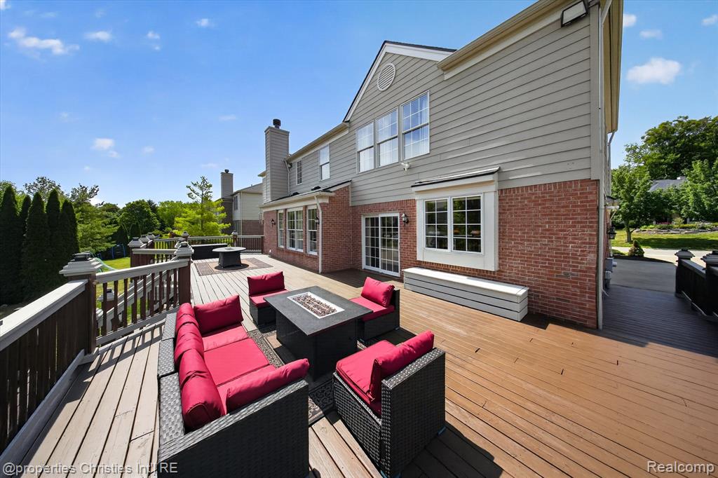 45094 Oak Forest Drive, Northville, MI 48168 — Photo 68