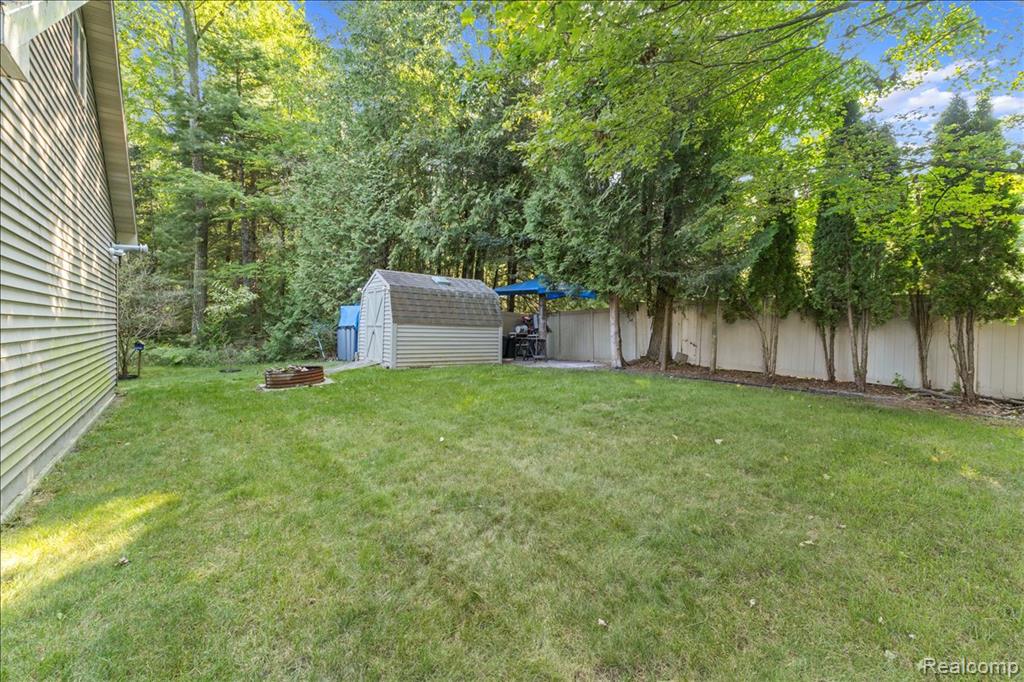 6885 N US Highway 23 E, Oscoda, MI 48750 — Photo 40