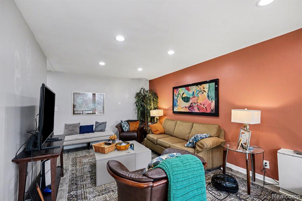 1973 Orleans Street, Detroit, MI 48207 — Photo 13