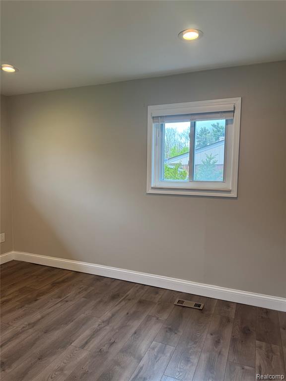1693 Ashstan Drive, Walled Lake, MI 48390 — Photo 15