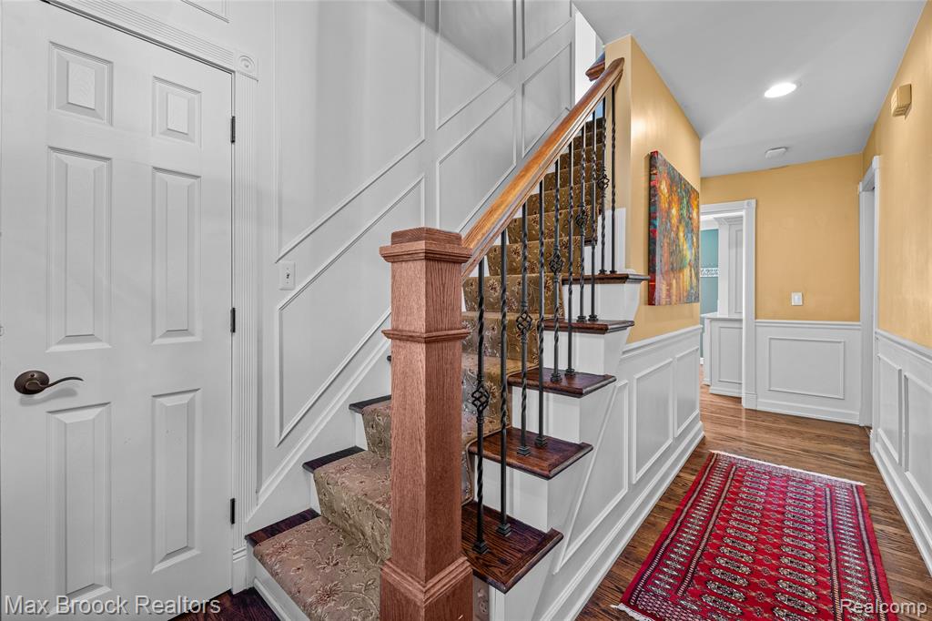 5605 Woodwind Drive, Bloomfield Hills, MI 48301 — Photo 18