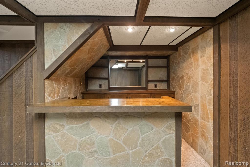 19419 Coachwood Road, Riverview, MI 48193 — Photo 36