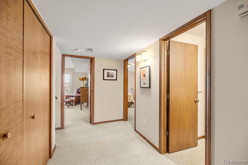 4237 SAWGRASS Drive, Bloomfield Hills, MI 48302 — Photo 24