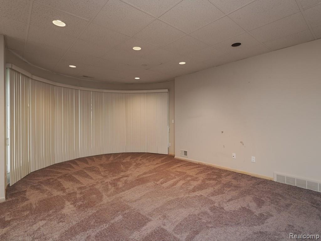 43564 Scenic Lane, Northville, MI 48167 — Photo 39