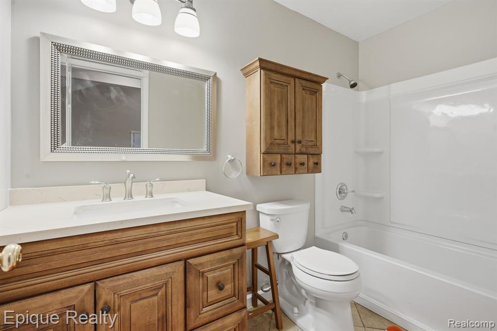 9867 Finnegan Drive, Brighton, MI 48116 — Photo 17