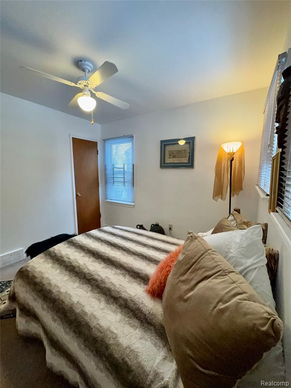 9534 Heyden, Detroit, MI 48228 — Photo 20