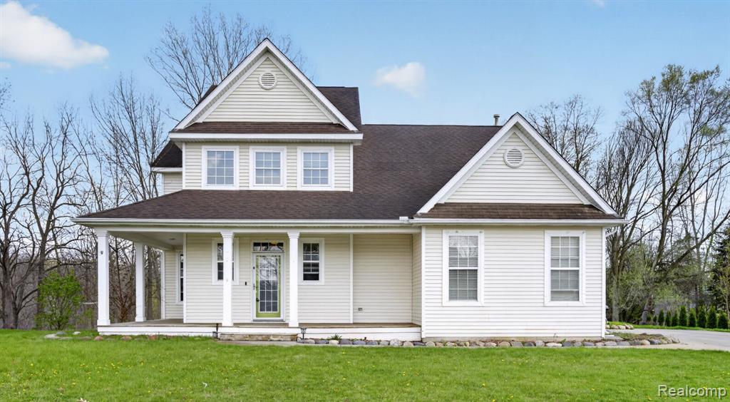 16195 River Ridge Trail, Linden, MI 48451 — front exterior