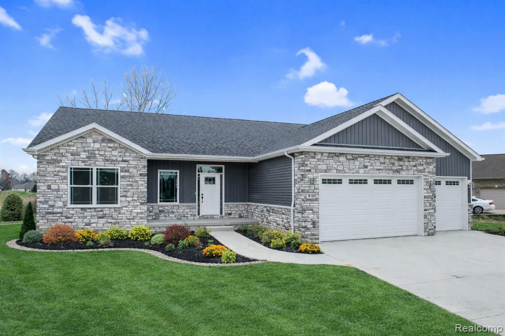 9161 Copper Ridge Drive, Davison, MI 48423 — front exterior