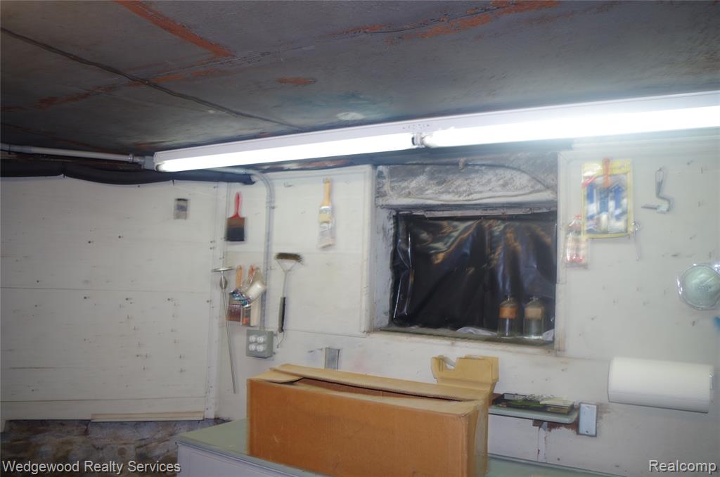 136 Main Street N, Marine, MI — Photo 42