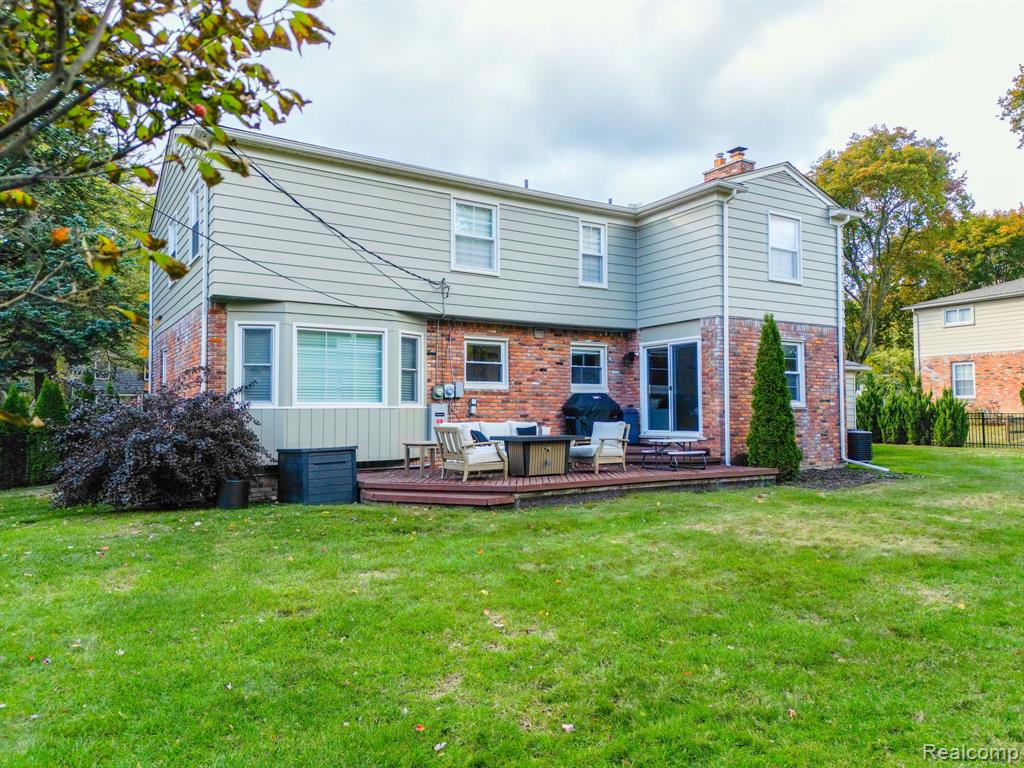 7005 Cathedral Drive, Bloomfield Hills, MI 48301 — Photo 43
