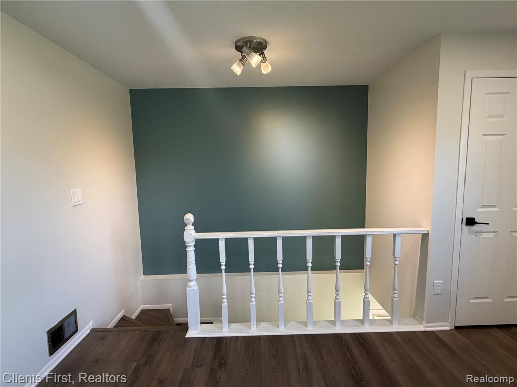 204 Princeton Drive, South Lyon, MI 48178 — Photo 5