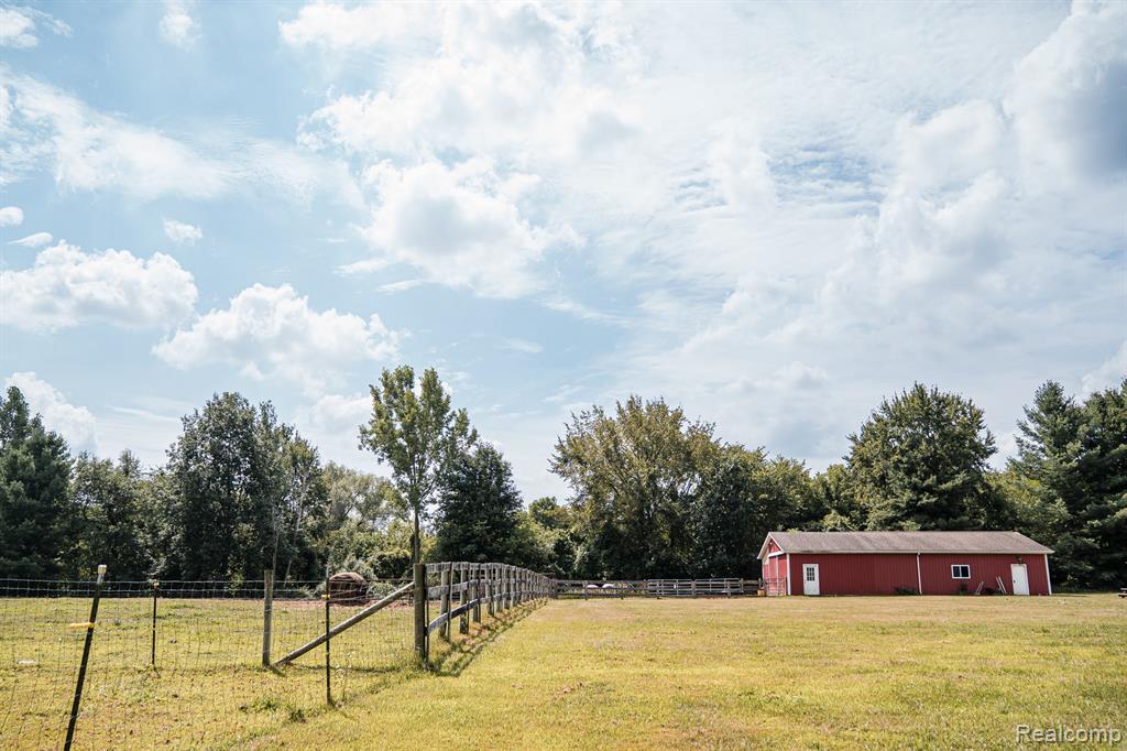 2757 S Lake Pleasant Road, Metamora, MI 48455 — Photo 47