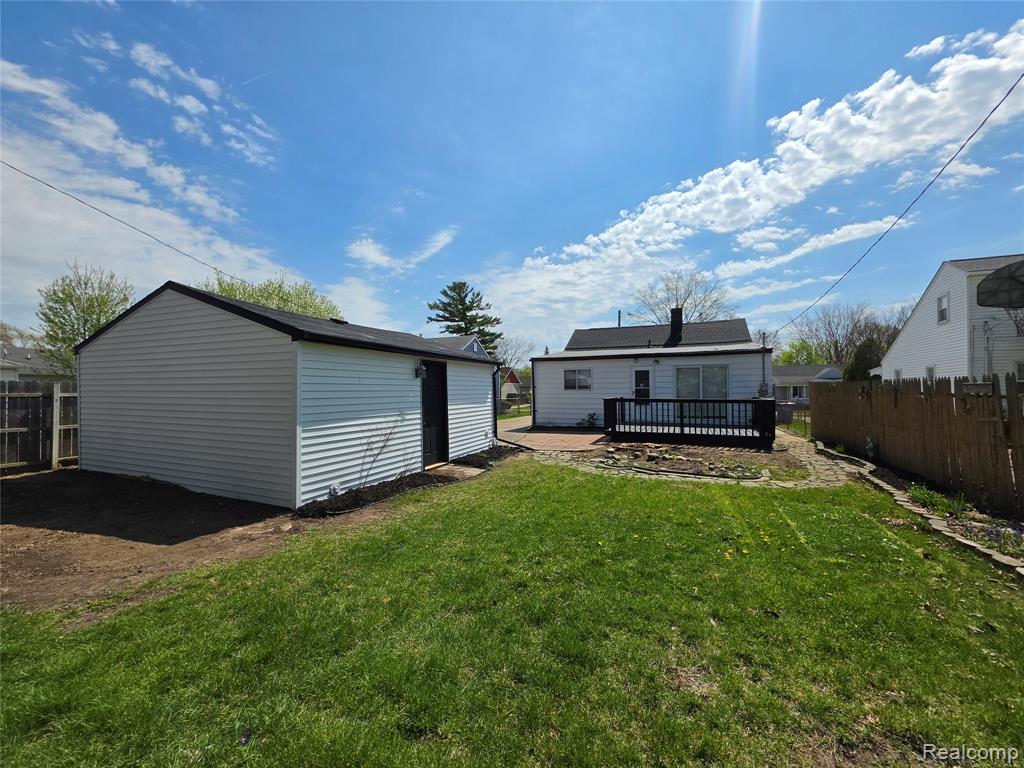 8285 Chapp Avenue S, Warren, MI 48089 — Photo 26