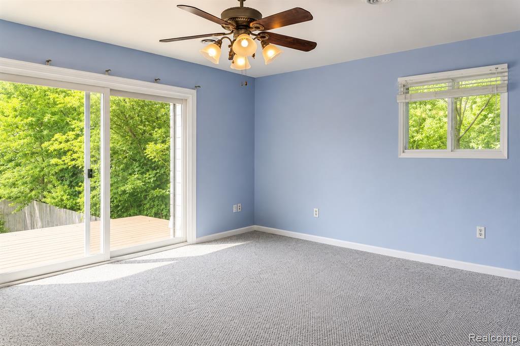 11388 Sunset Boulevard, Pinckney, MI 48169 — Photo 29