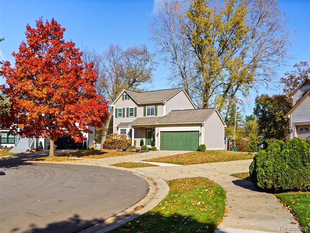 825 Huntclub Boulevard, Auburn Hills, MI 48326 — Photo 2