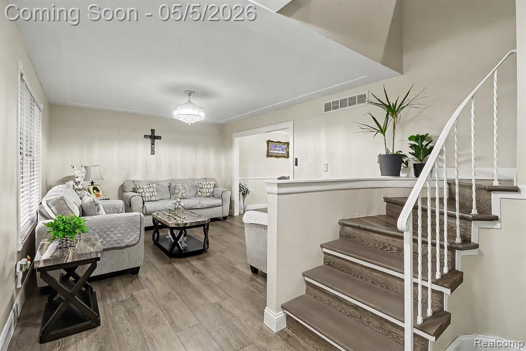 40270 Sara Rose Drive, Clinton Twp, MI 48038 — Photo 5
