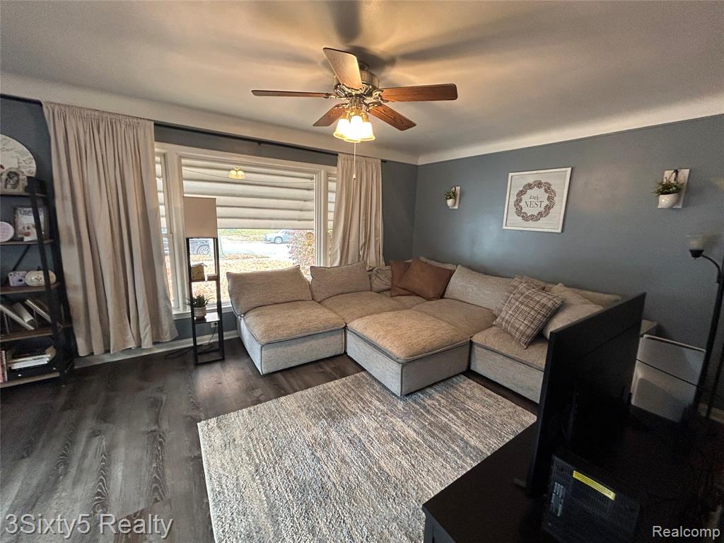 4459 Parker Street, Dearborn Heights, MI 48125 — Photo 3