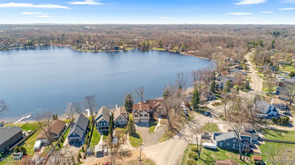 1100 Clearwater Boulevard, White Lake, MI — Photo 88