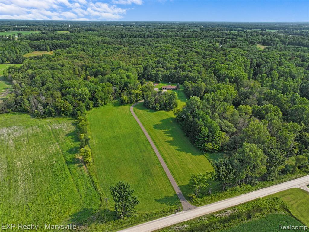 12980 Metcalf Road, Brockway, MI 48097 — Photo 28