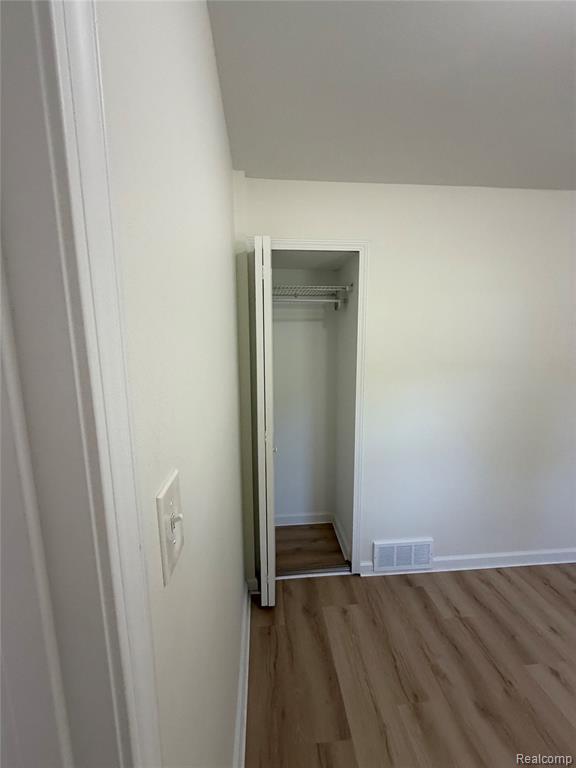 4915 Clarkston Road, Clawson, MI 48348 — Photo 12
