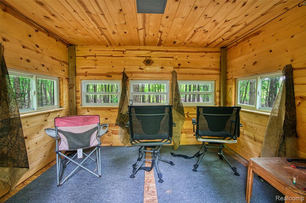 2500 E Jones Road, Howell, MI 48855 — Photo 34