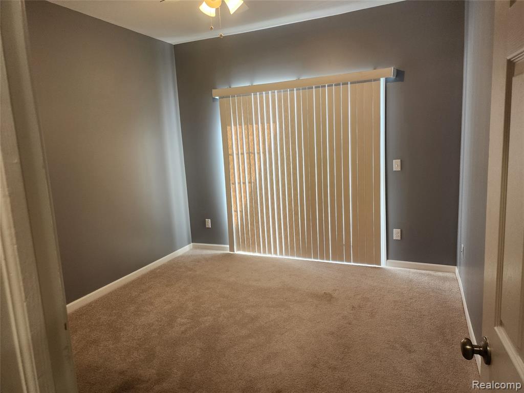 18106 Addington Drive, Commerce Twp, MI 48390 — Photo 19