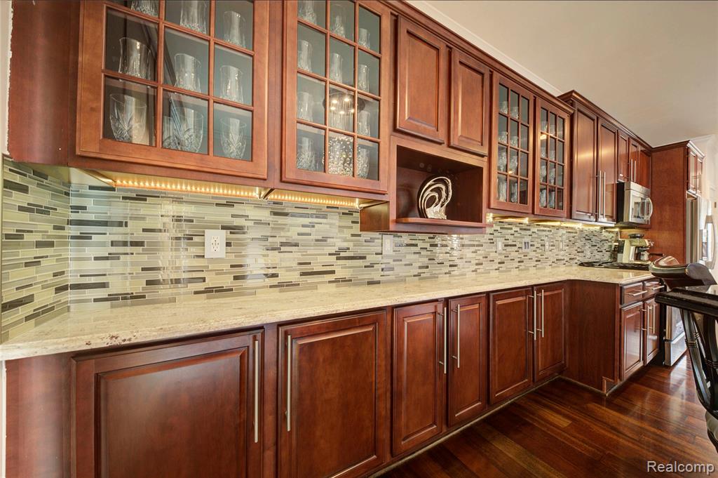 50411 Lansdowne Road, Canton, MI 48188 — Photo 19