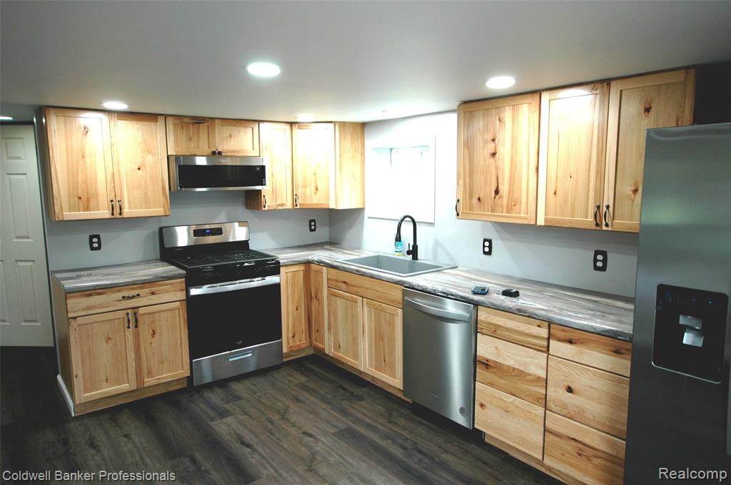 5730 Van Dyke Road, Cass City, MI 48726 — Photo 3