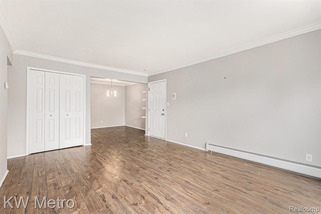 2400 Parmenter Boulevard, 207, Royal Oak, MI 48073 — Photo 8