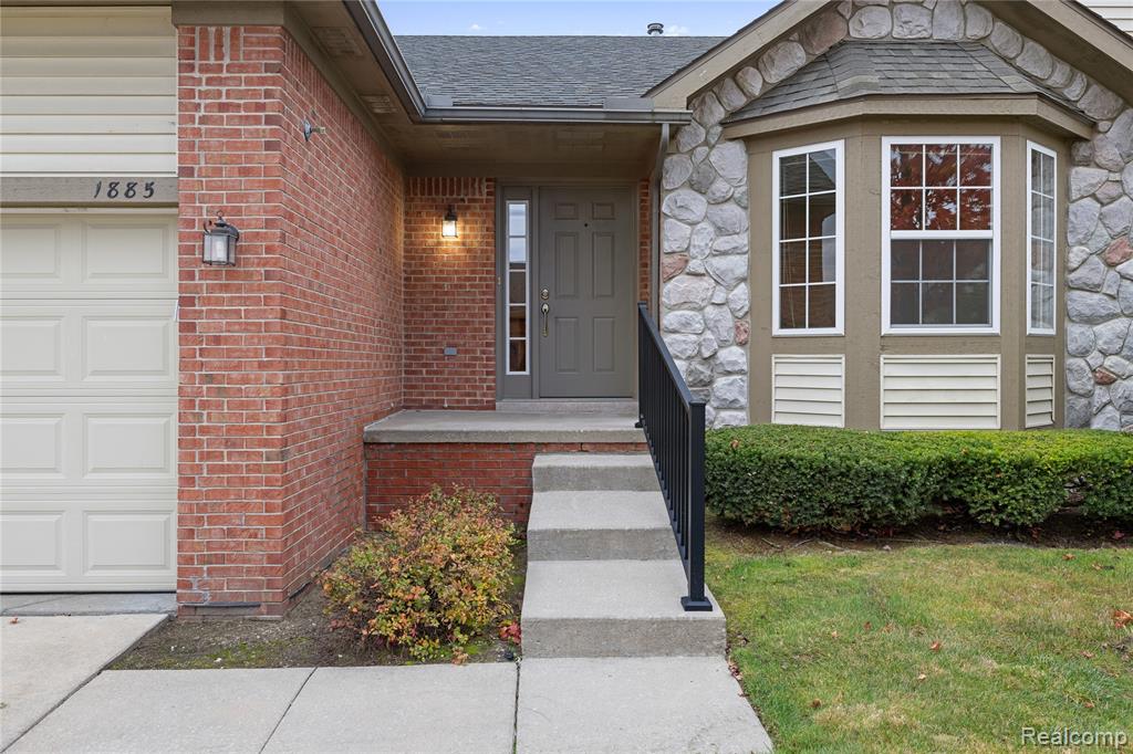 1885 Wexford Circle, Ypsilanti, MI 48198 — Photo 2
