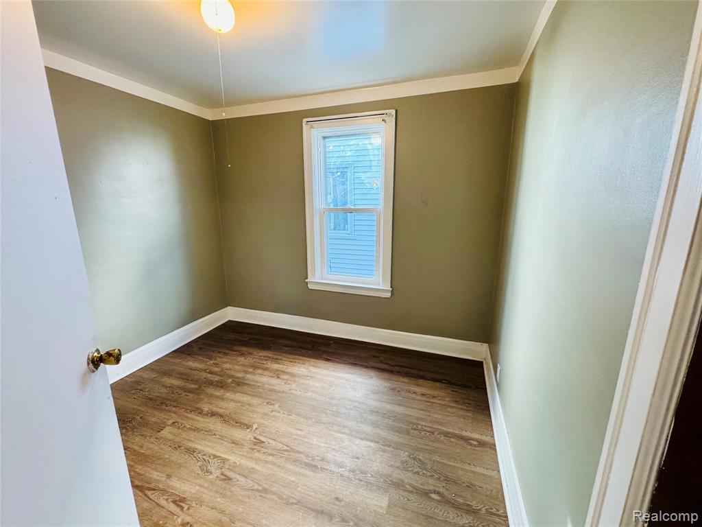 11667 Mitchell Street, Hamtramck, MI 48212 — Photo 9